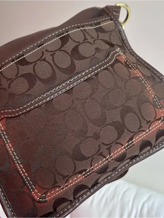 Vintage COACH Bleecker Legacy Flap Brown Leather Shoulder Bag 11434 - Picture 10 of 11